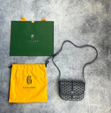 Goyard Belvedere PM messenger-väska i marinblått