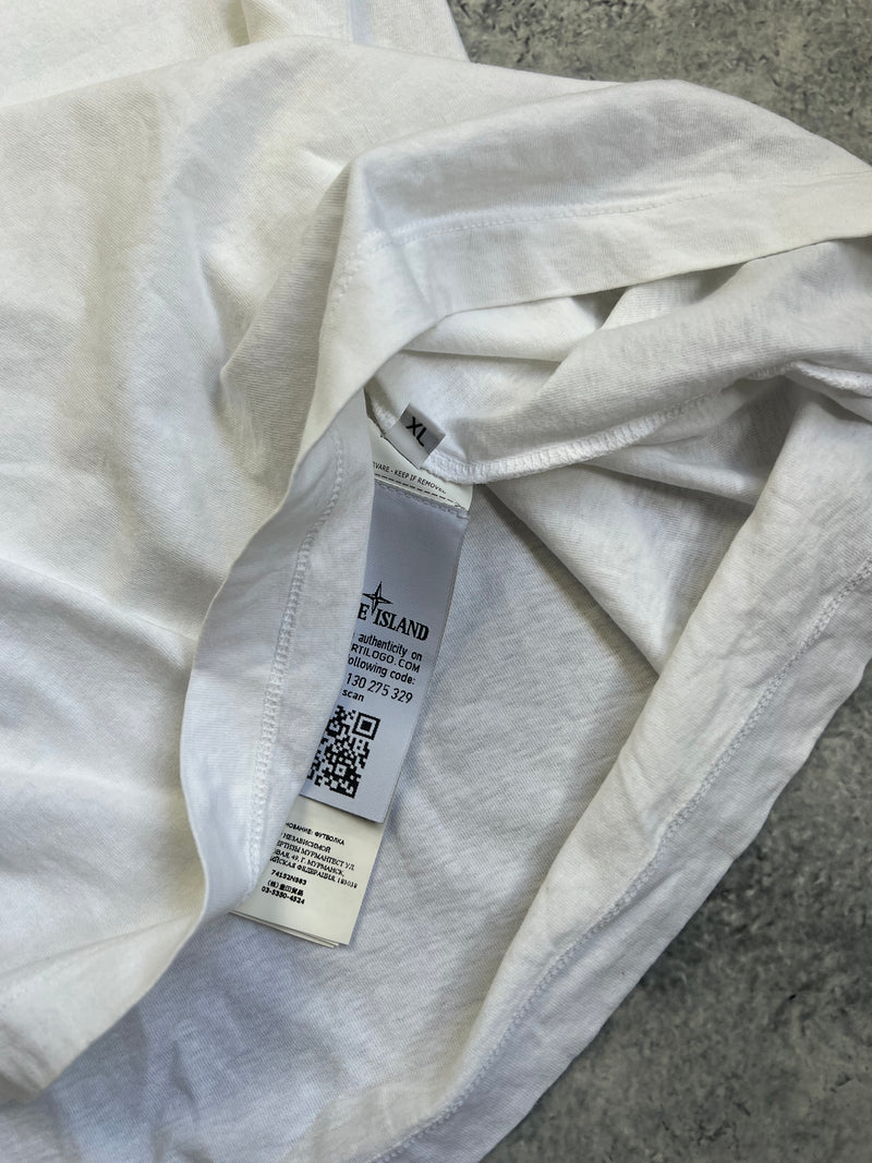 Stone island 2021 white graphic tee