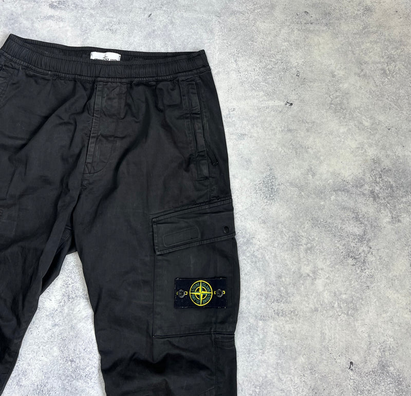 Stone island 2021 black cuffed cargo trousers