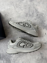 Dior B30’s grey trainers