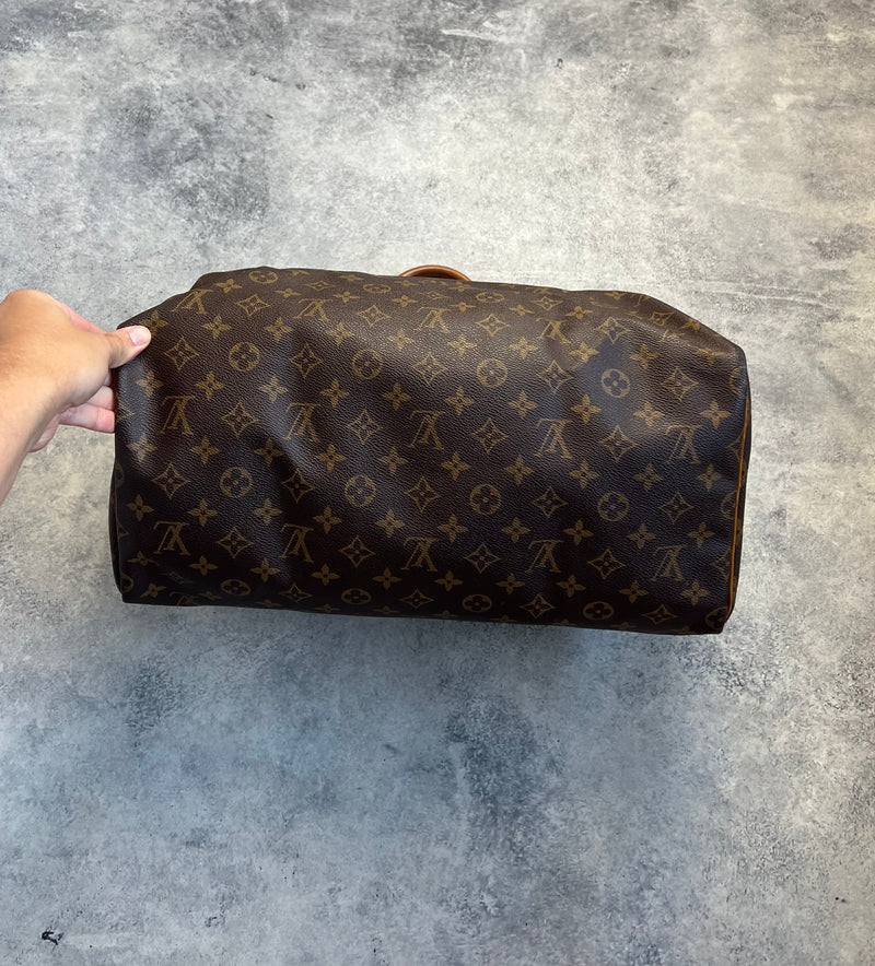 Louis Vuitton vintage speedy 40