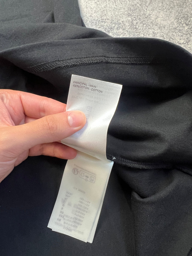Louis Vuitton black embossed LV logo tee