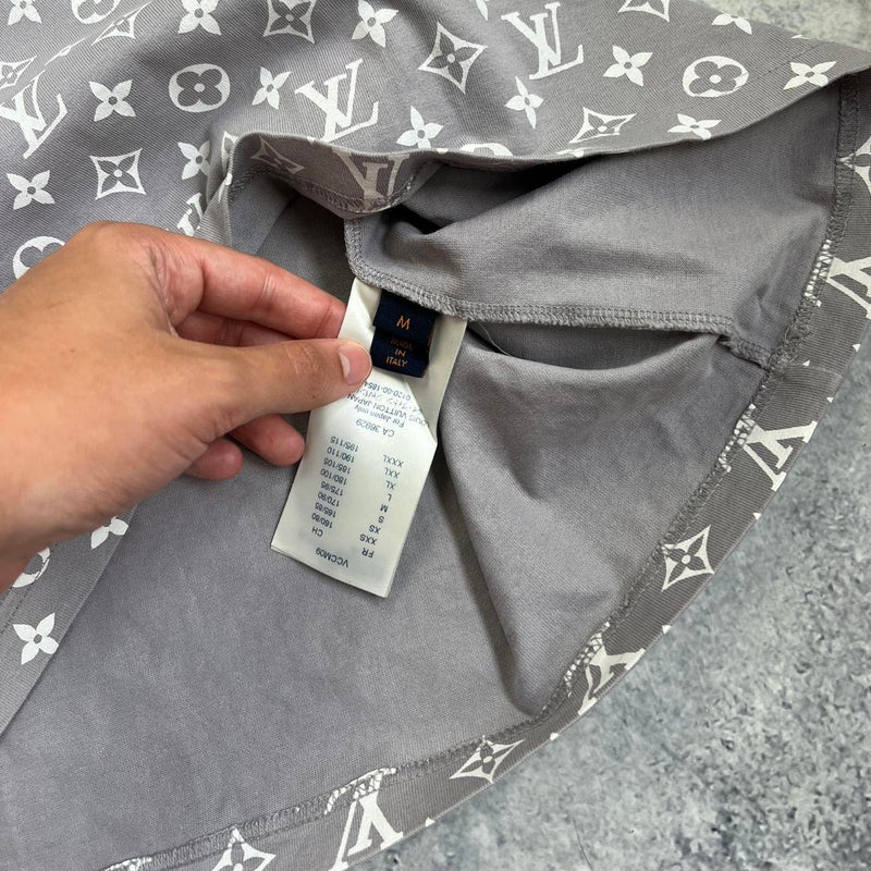 Louis Vuitton grey gradient tee