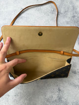 Louis Vuitton vintage pochette twin GM