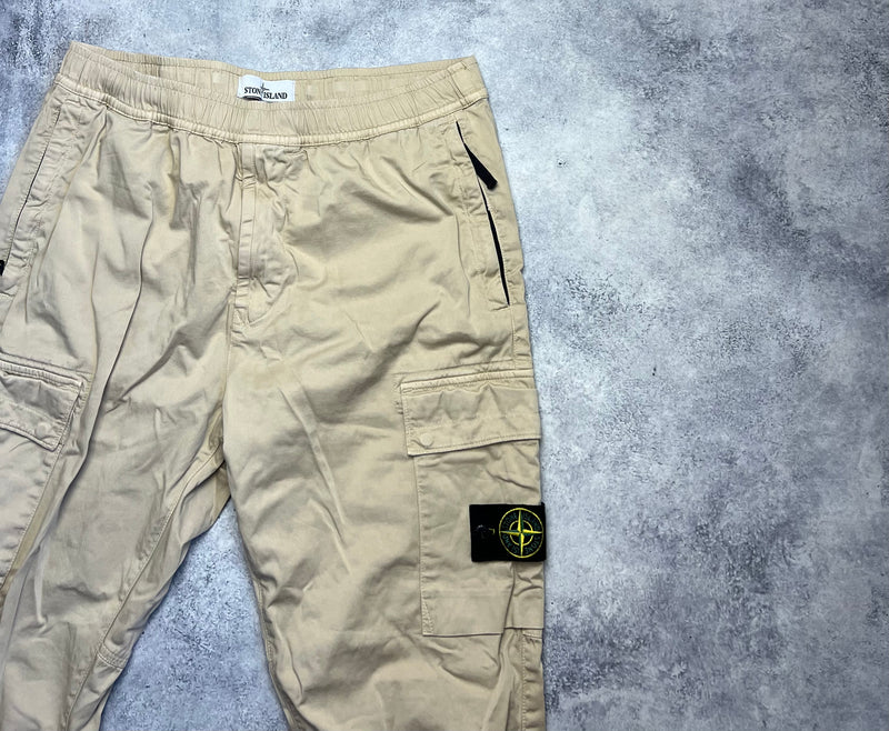 Stone island 2022 beige cargo cuffed trousers