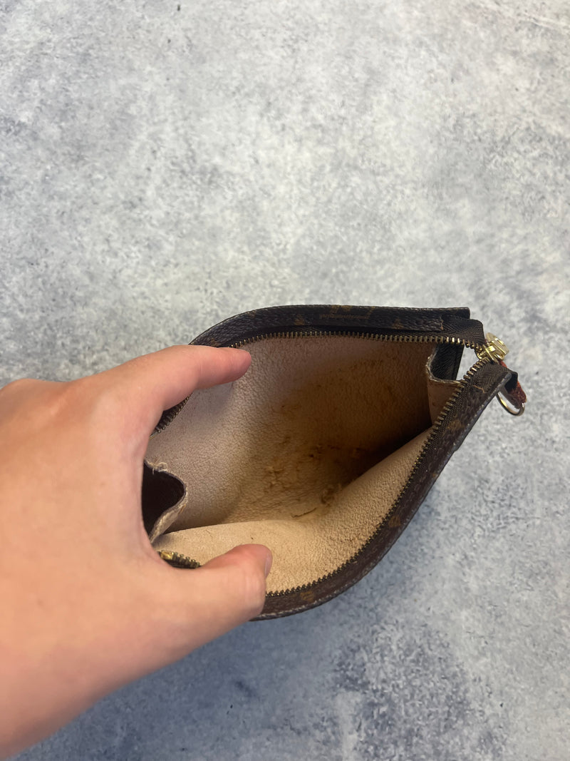 Louis Vuitton vintage monogram canvas pouch