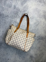Louis Vuitton vintage white Damier azure totally PM