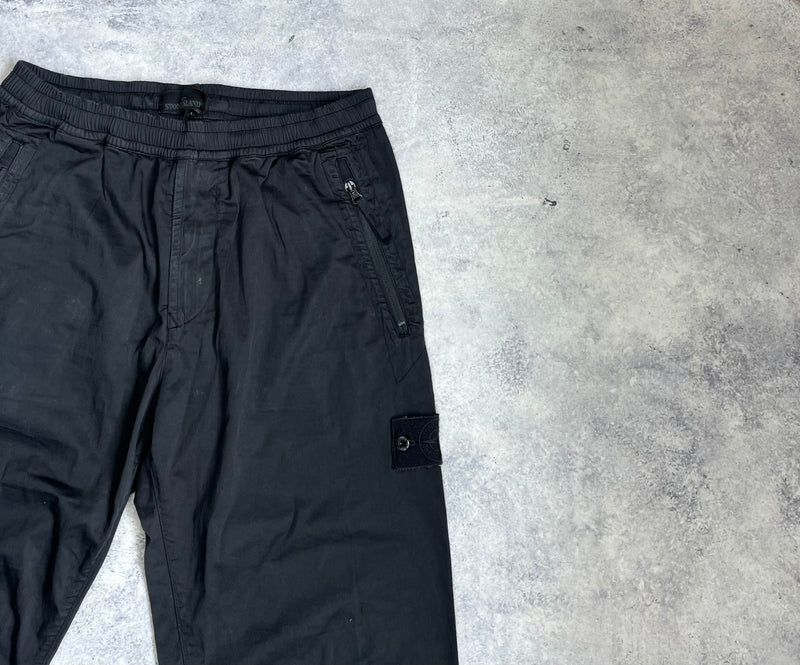 Stone island 2021 black ghost cargo trousers