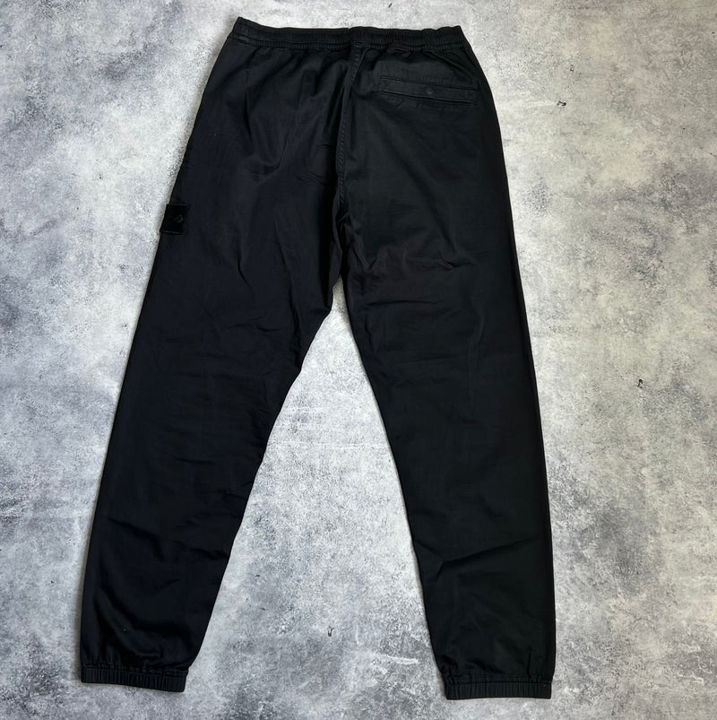 Stone island 2021 black ghost cargo trousers