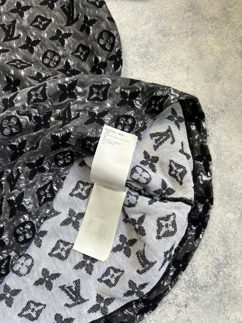 Louis Vuitton grey & black monogram tee