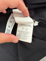 Off-white opposite arrow black tee