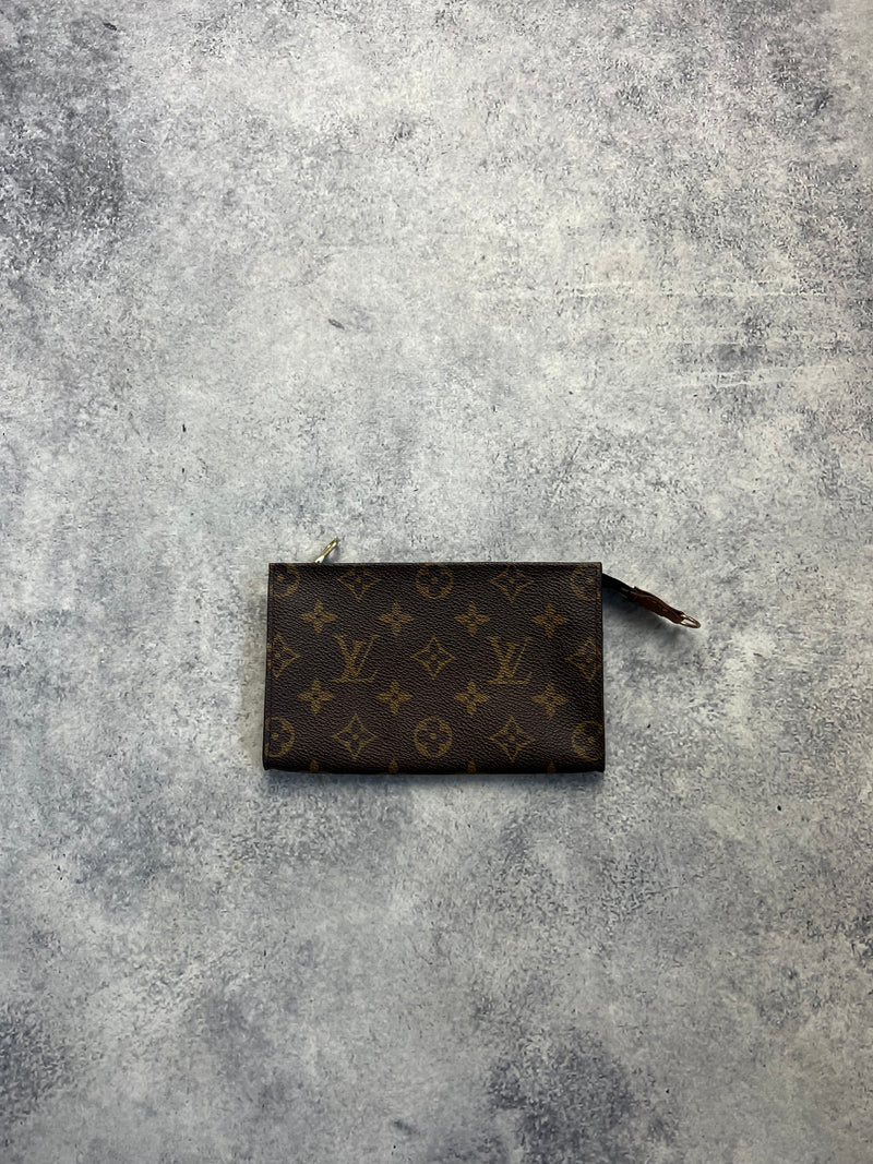 Louis Vuitton vintage monogram canvas pouch