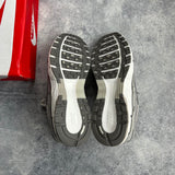 Nike P-6000 light iron ore trainers