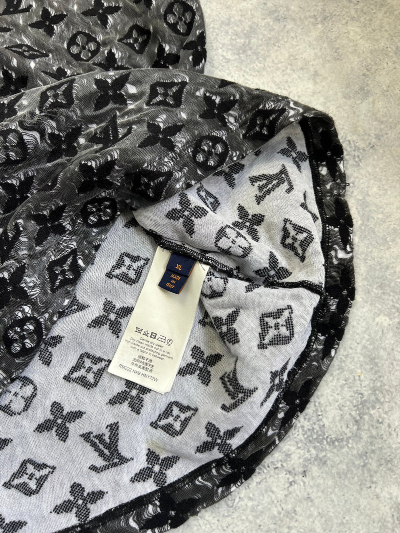 Louis Vuitton grey & black monogram tee