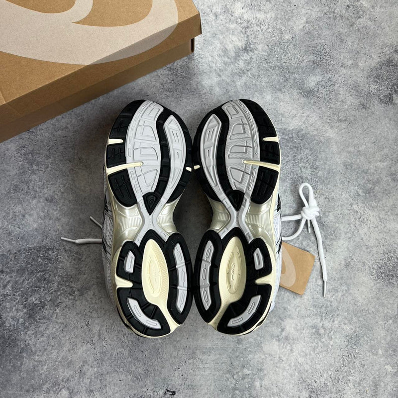 ASICS gel-1130 white cloud grey trainers