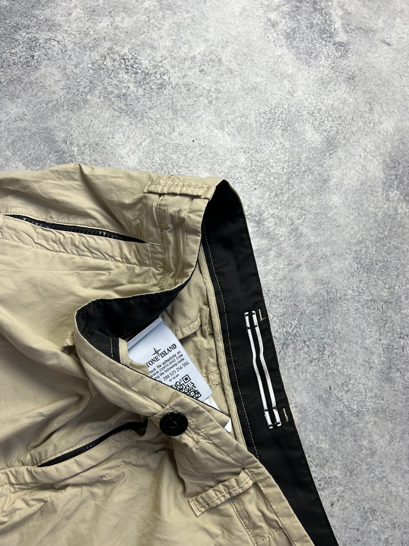 Stone island 2021 sand cargo shorts
