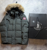 Canada goose grey graphite Wyndham parka