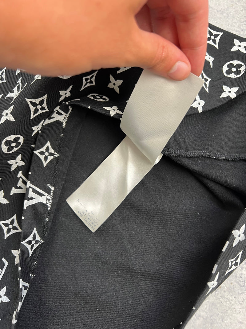 Louis Vuitton black Gradient tee