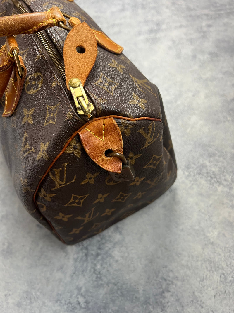 Louis Vuitton vintage speedy 30
