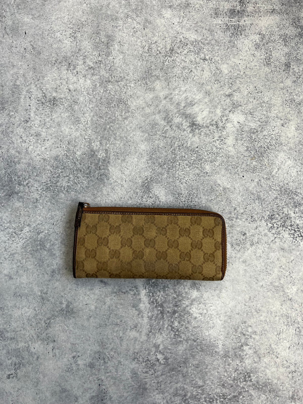Gucci vintage GG long purse