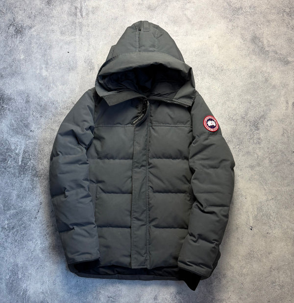 Canada goose graphite grey macmillan parka