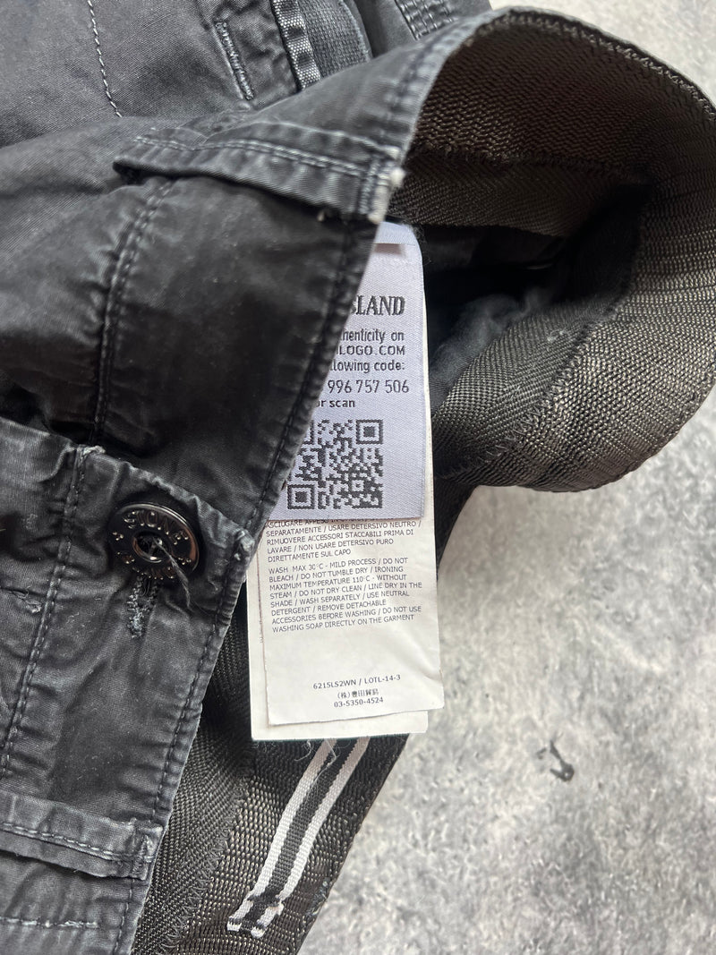 Stone island 2015 black cargo shorts