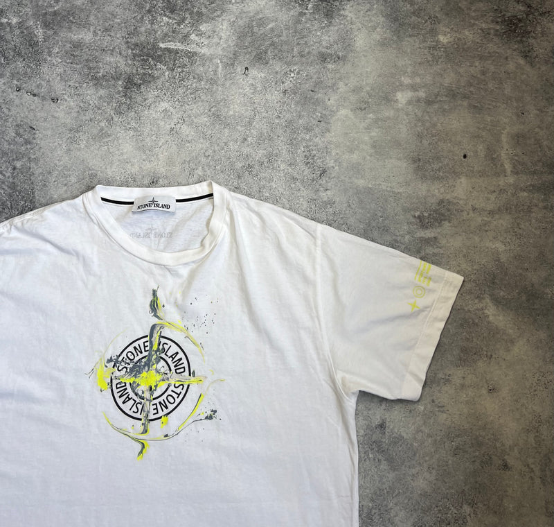 Stone island 2021 white graphic tee
