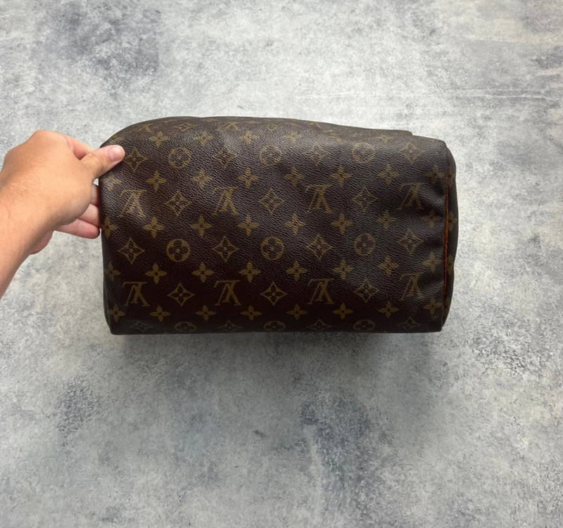 Louis Vuitton vintage speedy 30