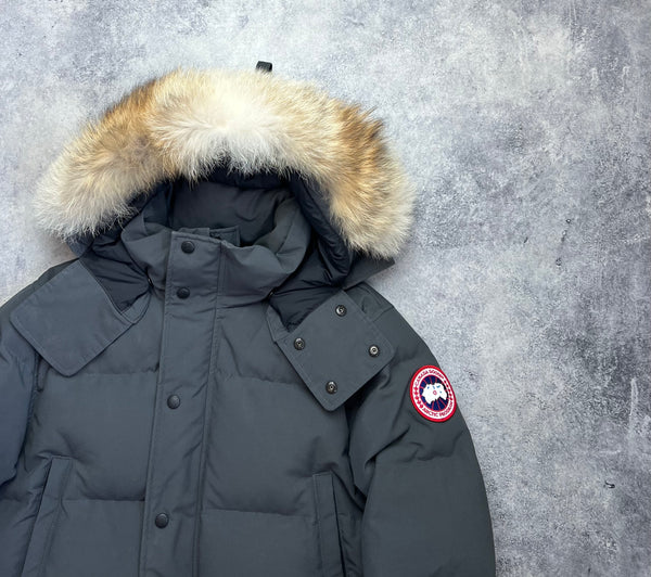 Canada goose grey graphite Wyndham parka