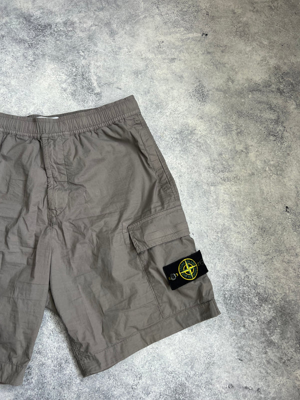 Stone island 2024 grey cargo shorts