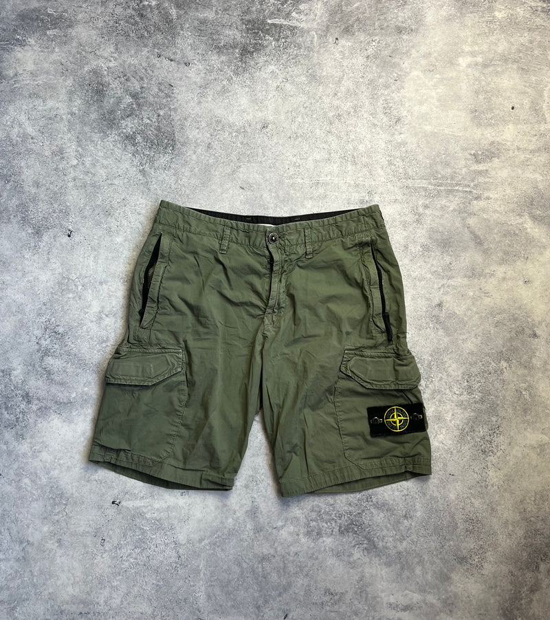 Stone island 2020 khaki cargo shorts