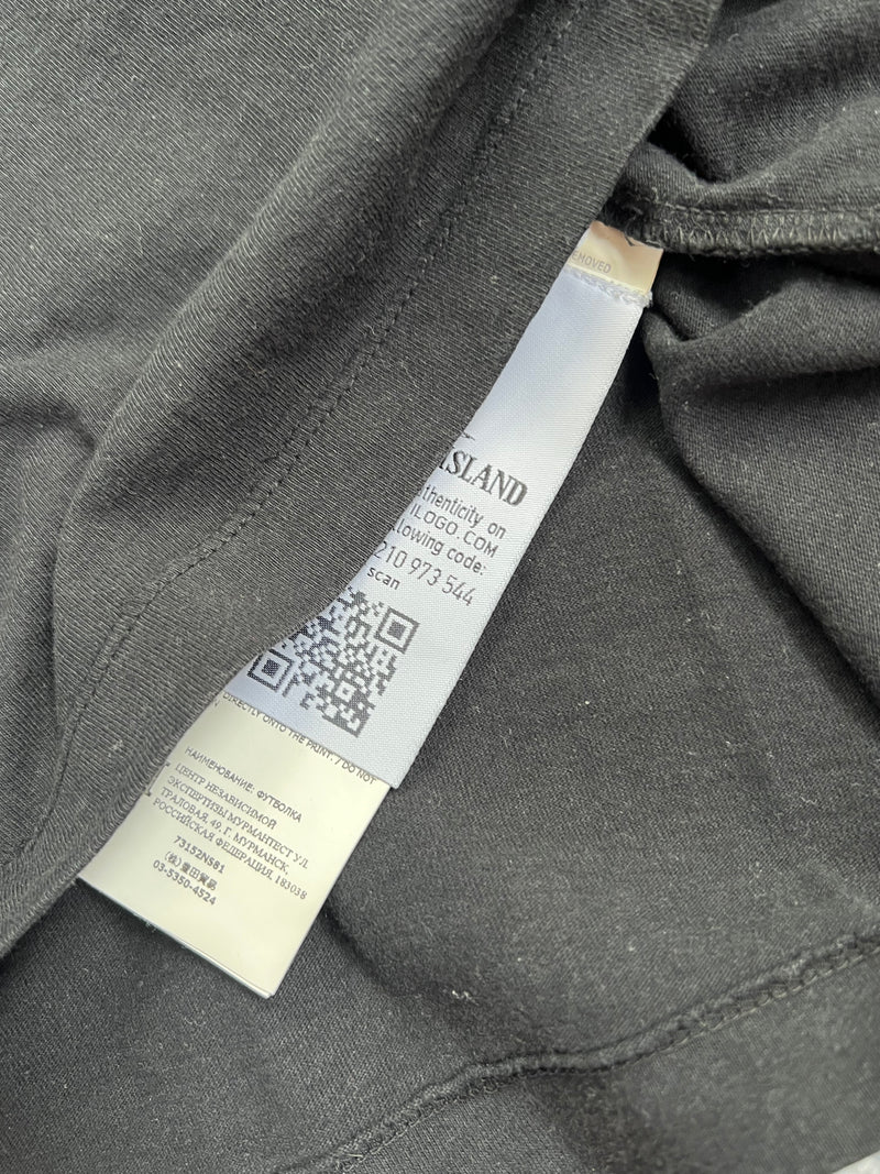 Stone island 2020 black graphic tee