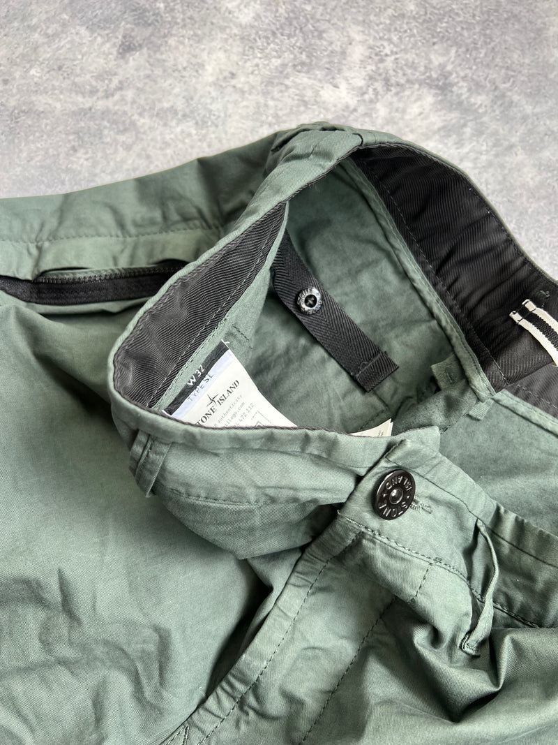 Stone island 2024 petrol green cargo shorts
