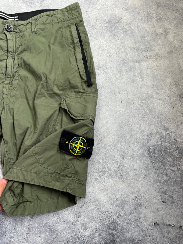 Stone island 2020 khaki cargo shorts