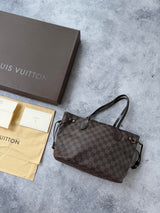 Louis Vuitton Damier neverfull PM canvas handbag