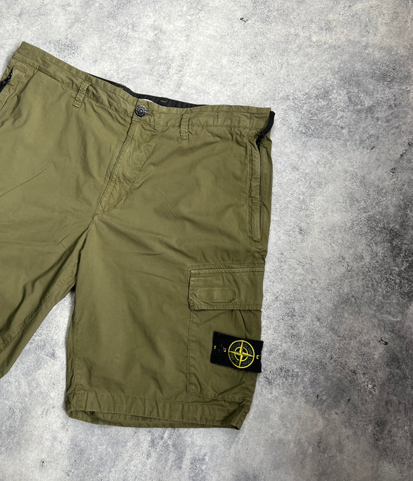 Stone island 2021 khaki green cargo shorts