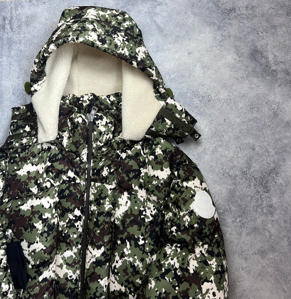Moncler Blanc giubbotto puffer coat