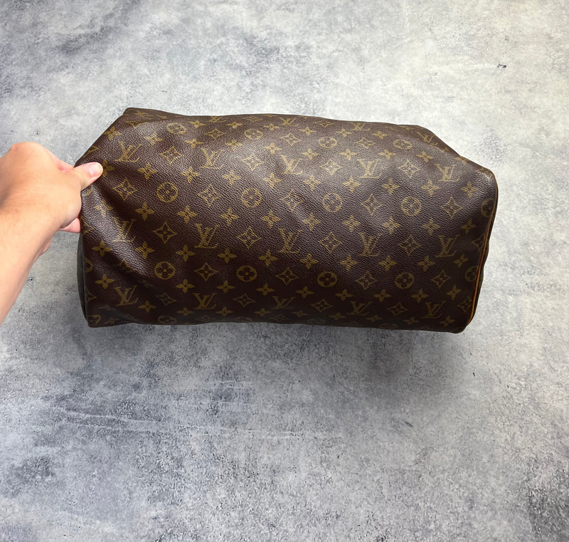 Louis Vuitton vintage speedy 40