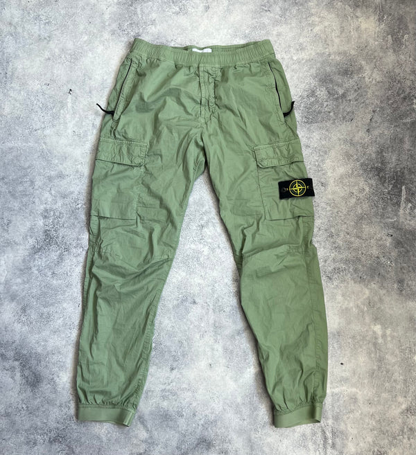 Stone island sage green cuffed cargo trousers