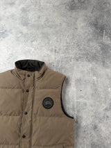 Gilet Canada Goose Garson Black Label couleur sable