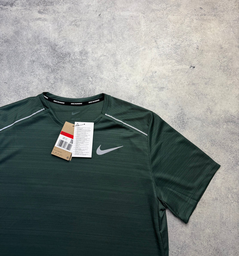 Nike miler dark green tee
