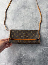 Louis Vuitton vintage pochette twin GM