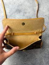 Louis Vuitton vintage pochette twin PM