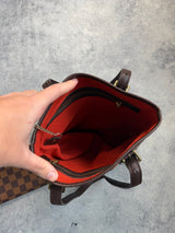 Louis Vuitton vintage marais with pouch