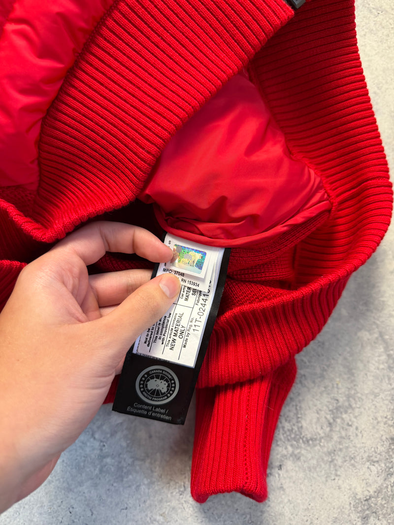 Canada goose red hybridge knit jacket