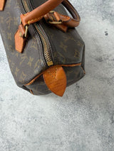 Louis Vuitton vintage speedy 25