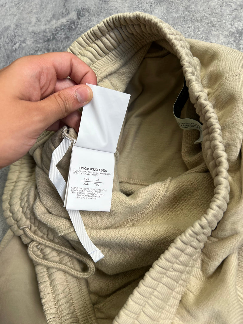 Off-white cotton beige shorts