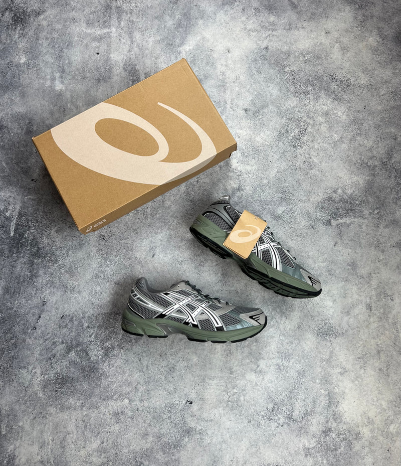 ASICS gel-1130 folder exclusive wild dove white trainers
