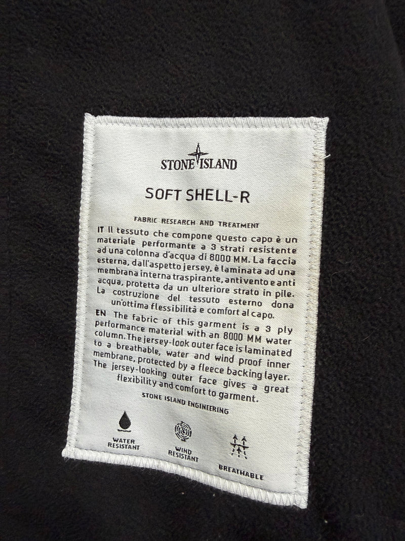 Stone island 2018 black soft shell-r jacket
