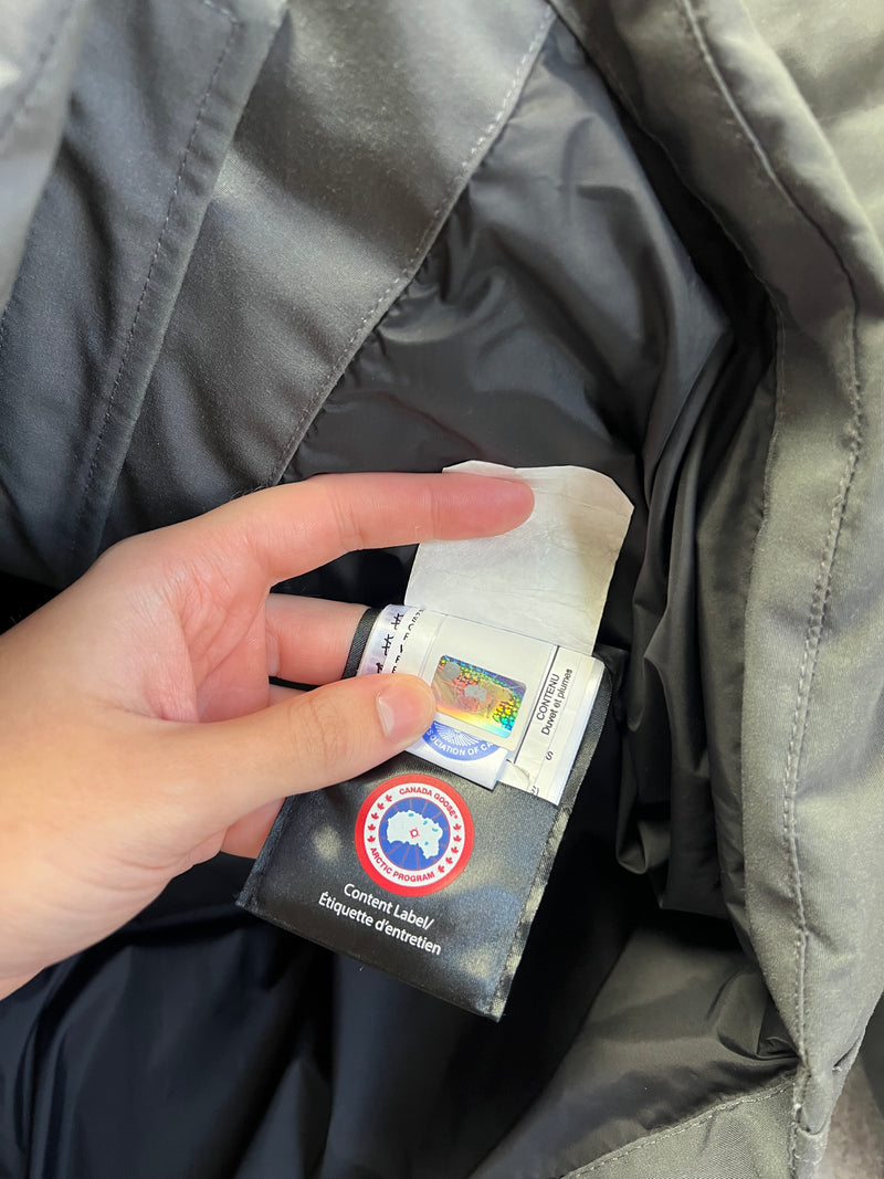 Canada goose grey graphite Wyndham parka